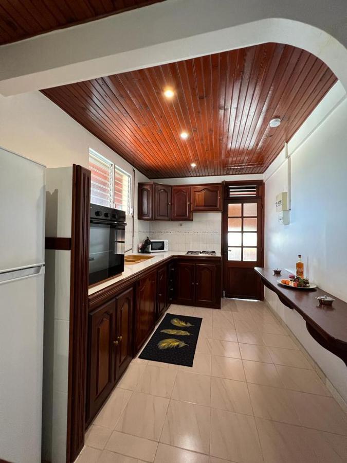 Poseidon Villa Le Lamentin Exterior foto